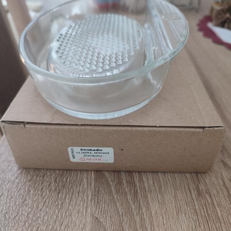 Struhadlo na ovocie pre prve prikrmy, 