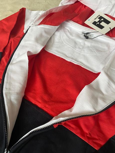 Mikina nath, tuc tuc,152 / 164