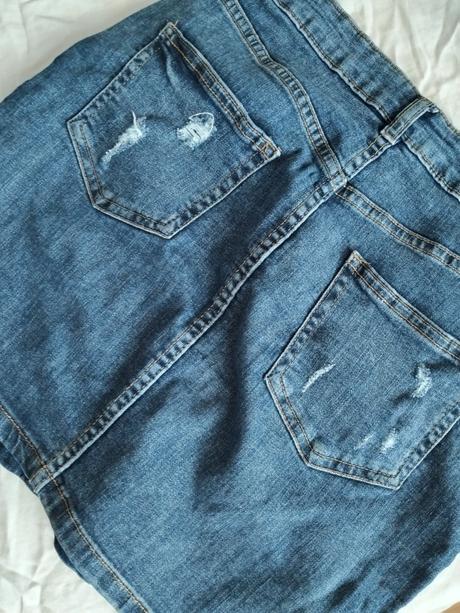 Rifliva sukňa perlicky, 36