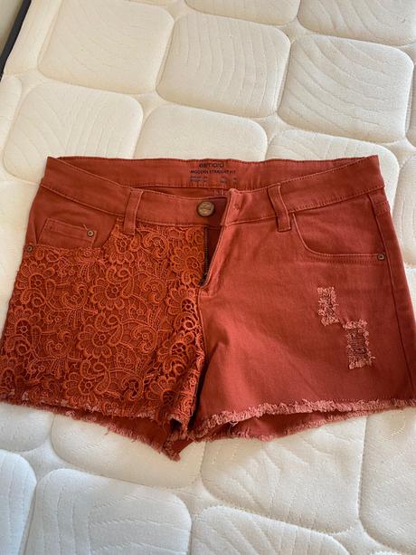 Tehlove kratasy, esmara,s