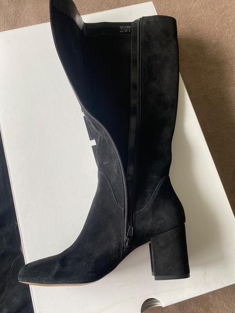 Semišové čižmy, 37