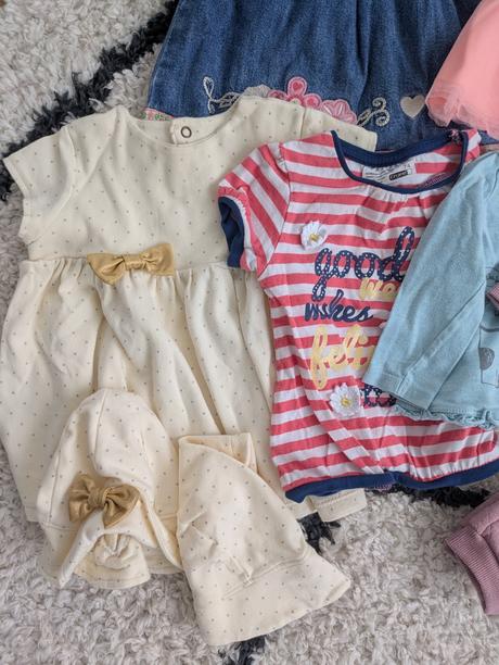 Balík dievčenského oblečenia, 68–80