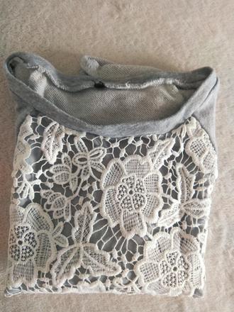 Originálny sveter s čipkovanou aplikáciou, 140