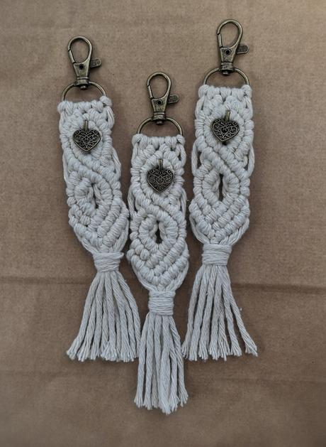 Macrame prívesok, 
