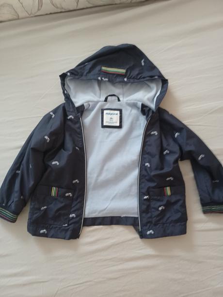 Tenka vetrovka, mayoral,86