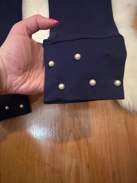 Legíny s perlami, m