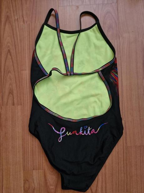 Dievcenske treningove plavecke plavky_funkita_lev, 164
