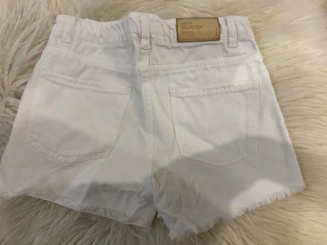 Biele šortky, zara,140