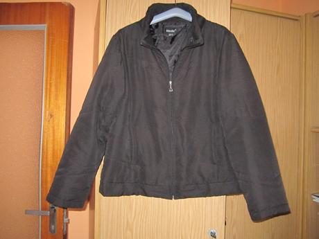 Dámska vetrovka--l--40/42, l