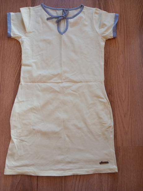 Teplakové šaty, 36