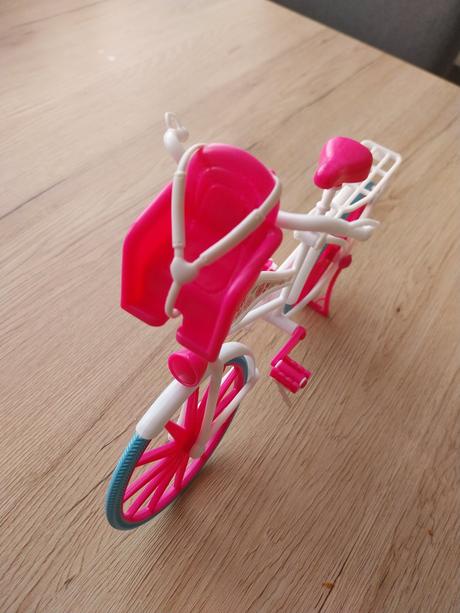 Barbie bicykel, 