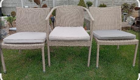 Balkónové sedenie, 