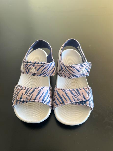 Penové adidas sandalky, adidas,26