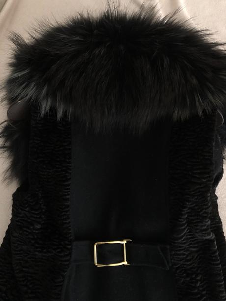 Liu jo prírodná kozusina, liu jo,158