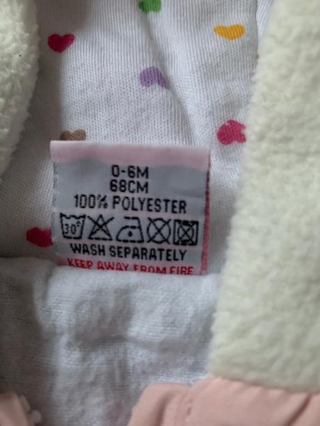 Prechodná bundička, 68