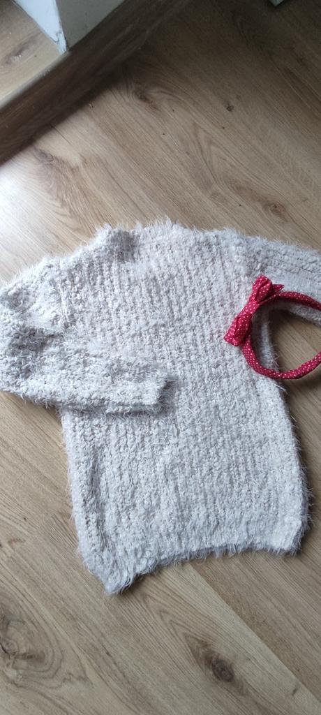 Jemnučký, chlpatý sveter, primark,140