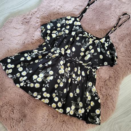 Xs topik s kvetinami, tally weijl,xs