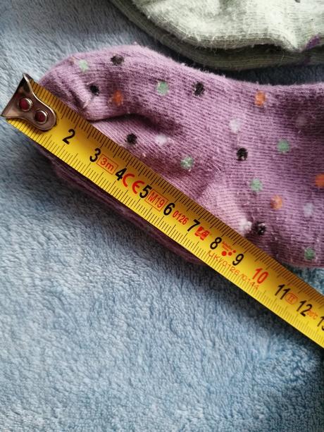 Farebné ponozky, 17