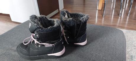 Nepremokavé teplé čižmy, lupilu,27