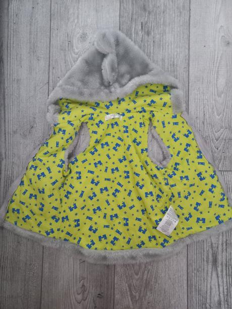 Vesta 80 dinosaurus, baby,80