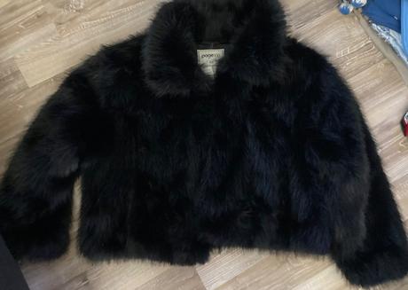 Krásny takko kožuch veľ.l/xl.., takko,46 / l / xl