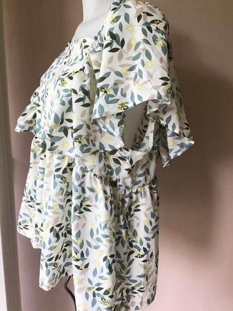 Krasna blúzka/199a, 46