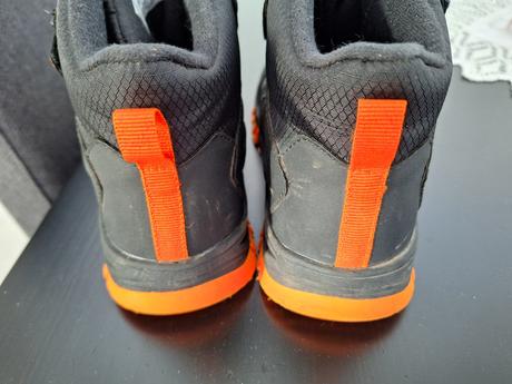 Predam zimne tenisky, alpine pro,33