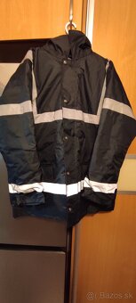 Zimná pracovná bunda xxl + pracovná čiapka, xxl