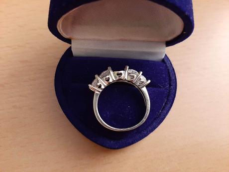 Strieborný prsten 925,