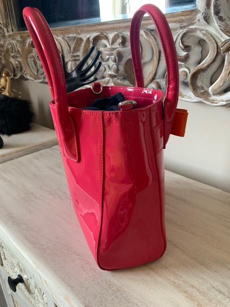 Znackova kabelka harrods,