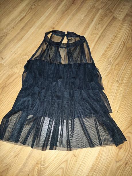 Čierny tylový top, 