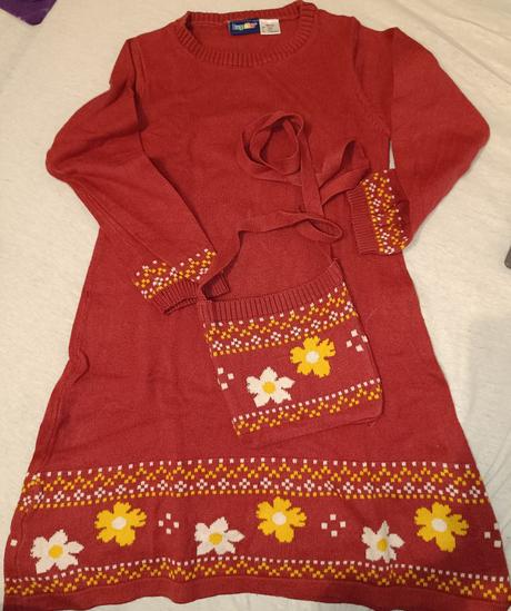 Šaty s tastickou, lupilu,98