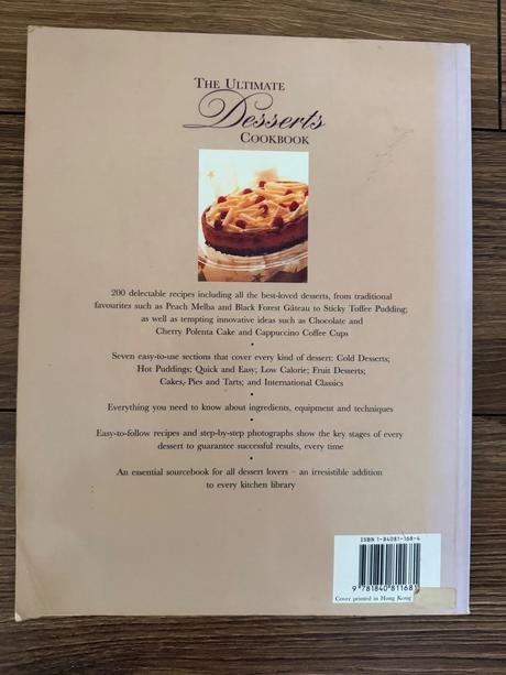 Velká kuchárska kniha dezertov ultimate desserts,
