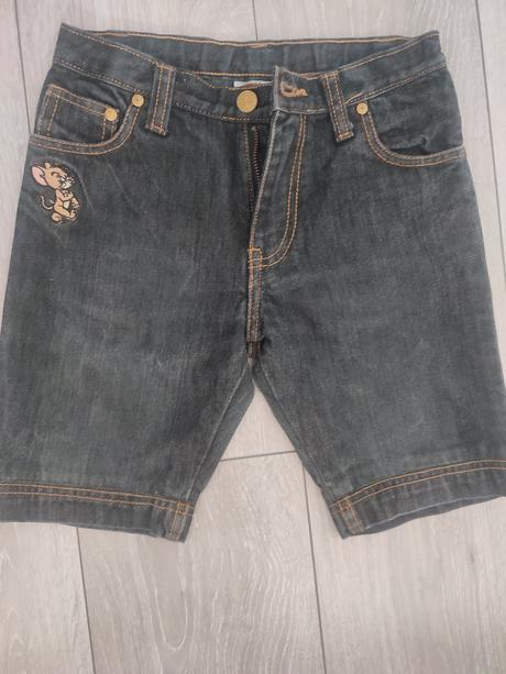 Predám kraťasy tom and jerry, 122