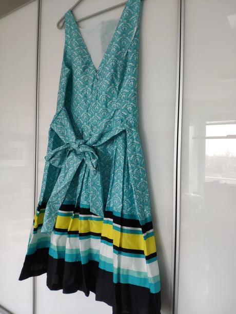 Šaty (m5), promod,42