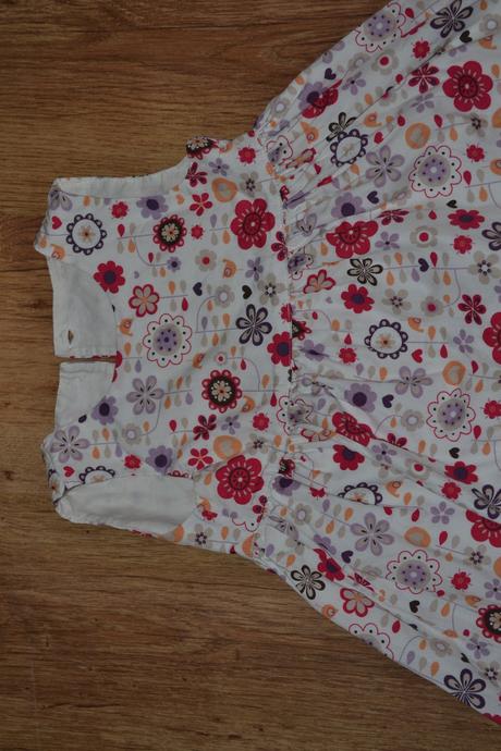 Kvietkove saty, mothercare,86