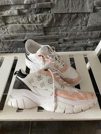 Guess oeig v.39, guess,39