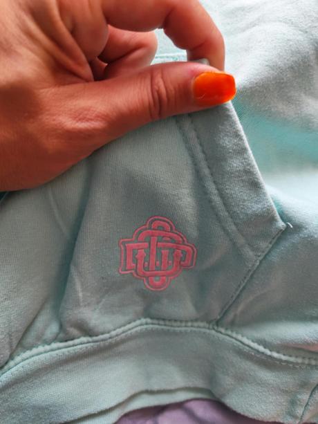 Oversize mikina outbreak, xs
