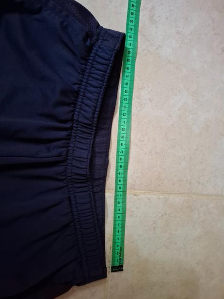 Sortky na trening, decathlon,164