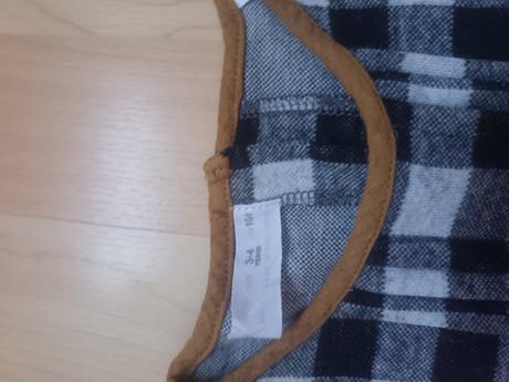 Dievčenské šaty kárované, 104