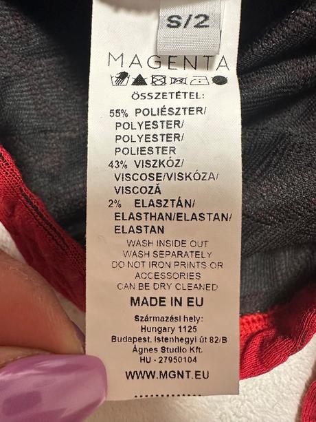 Červené šaty s nazberanými rukávmi magenta, l / m