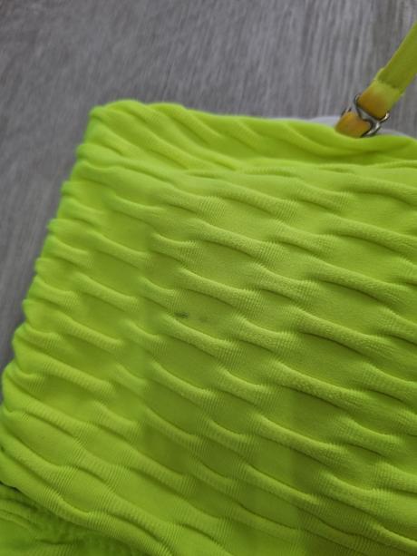 Neónovo zelené bikiny, m