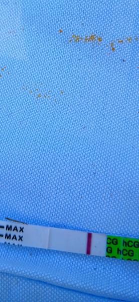 Je to normálne 9 - 10 dní po ovulácii?