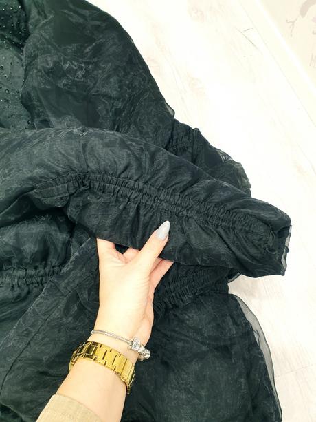 Štýlová čierna bunda s, s