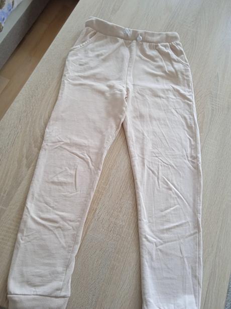 Dievčenské tepláky, sinsay,134