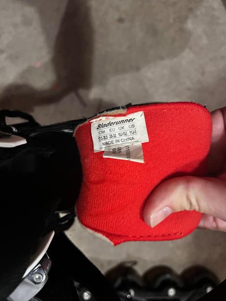 Inline korčule, bladerunner,28