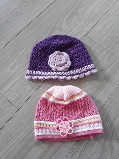 Čiapky 12 mesiacov, 86