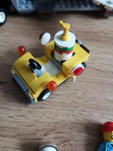 Lego city 60079 transportér pre prevoz raketoplánu,
