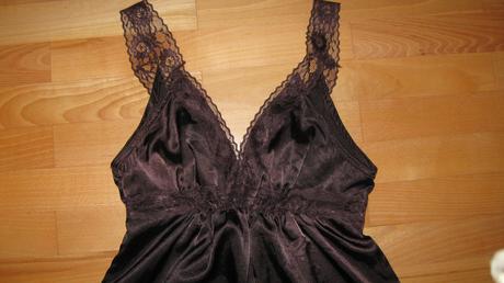 Saténový topík, s