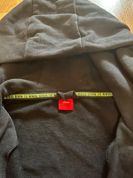 Čierna mikina na zips, s.oliver,152